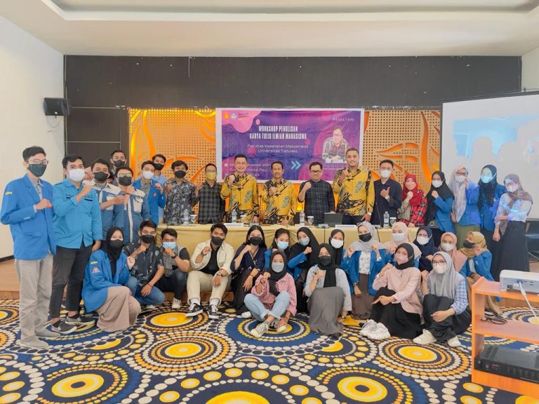 Penulisan Karya Tulis Ilmiah Mahasiswa