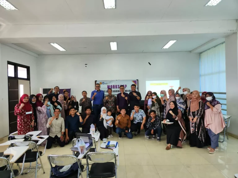 FKM Untad Gelar Workshop Evaluasi Layanan Akademik dan Non Akademik