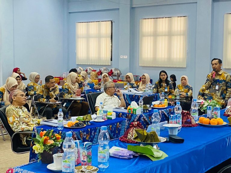 Prodi Kesmas FKM Untad Terima Kunjungan Asesmen Lapangan Asesor Akreditasi LAM-PTKes